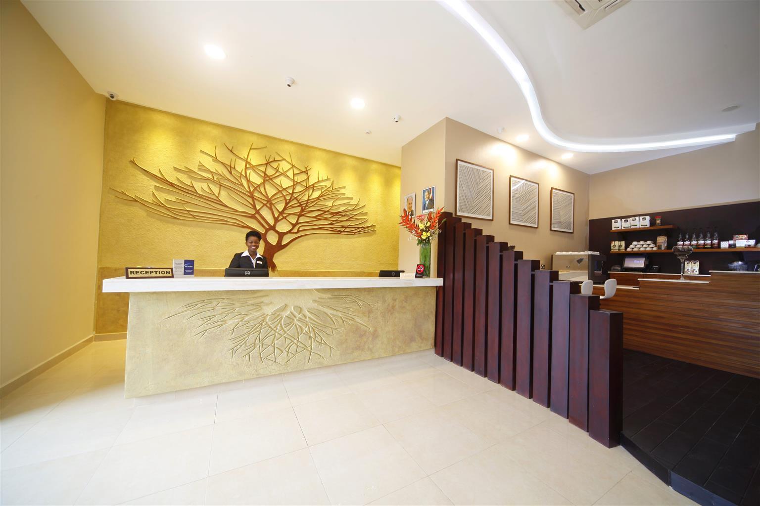 Best Western Premier Garden Hotel Entebbe Eksteriør bilde