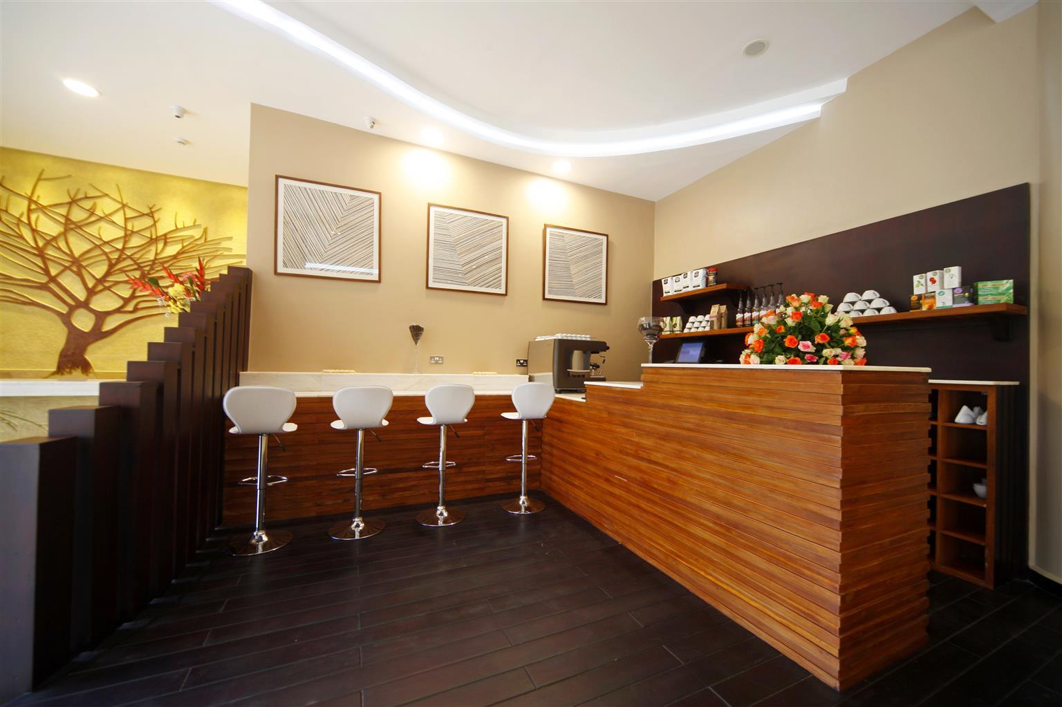 Best Western Premier Garden Hotel Entebbe Eksteriør bilde