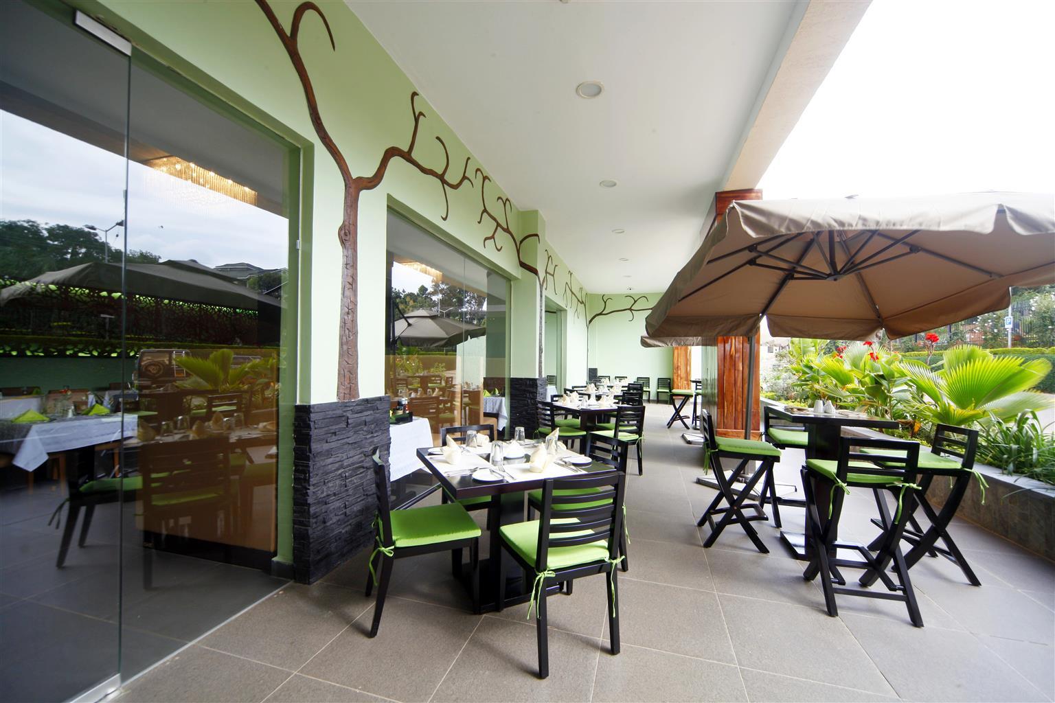 Best Western Premier Garden Hotel Entebbe Eksteriør bilde