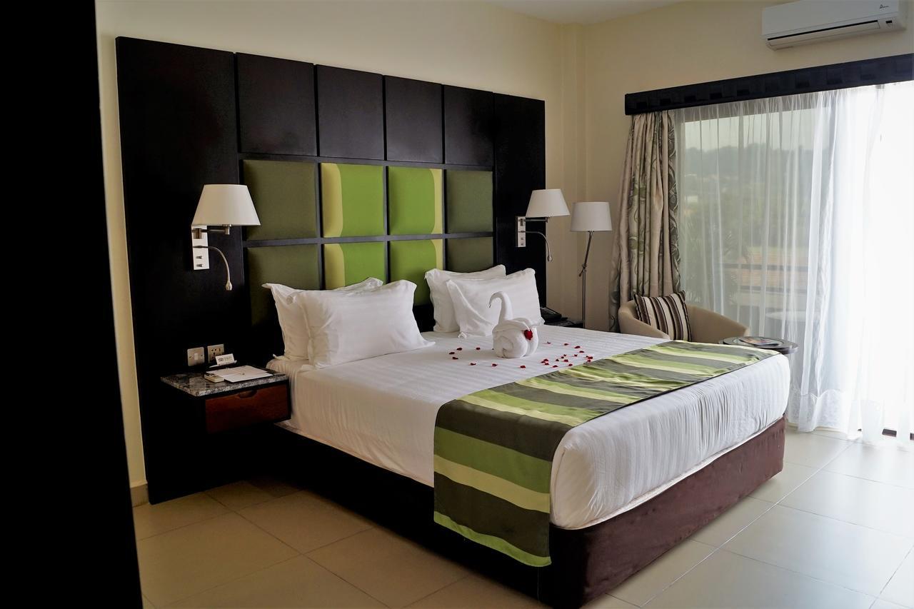 Best Western Premier Garden Hotel Entebbe Eksteriør bilde