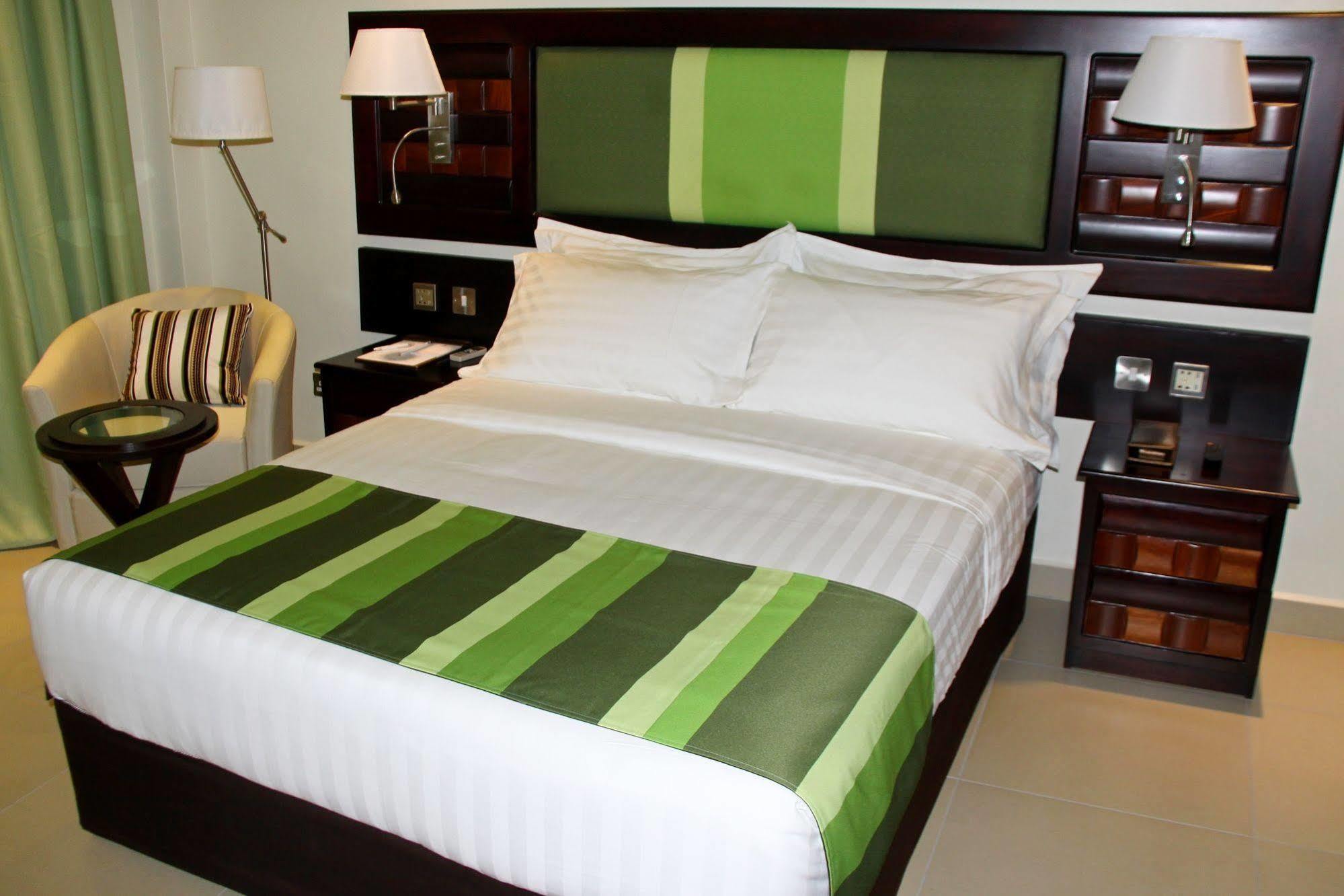 Best Western Premier Garden Hotel Entebbe Eksteriør bilde