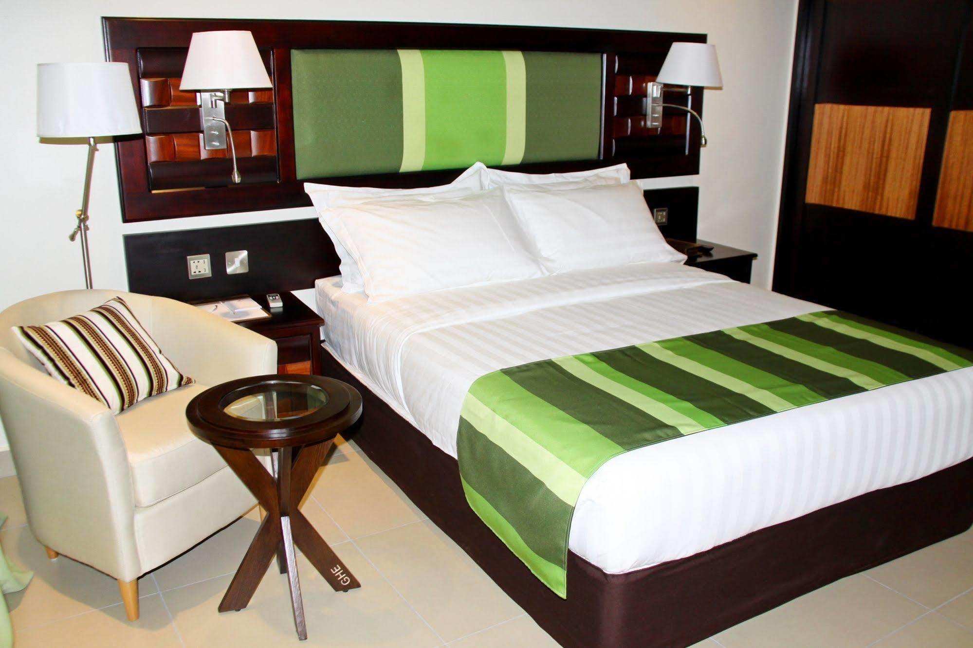 Best Western Premier Garden Hotel Entebbe Eksteriør bilde