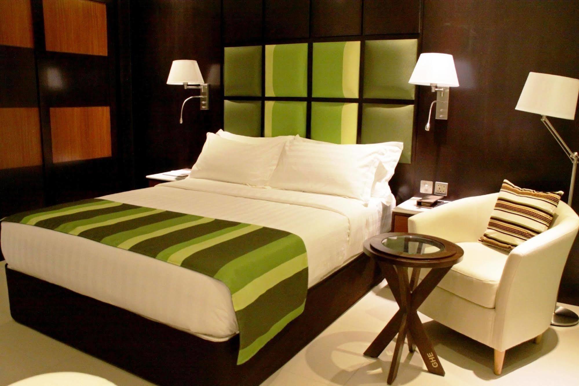 Best Western Premier Garden Hotel Entebbe Eksteriør bilde